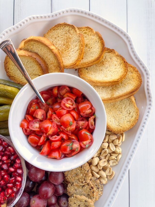 cropped-Winter-Bruschetta-Board.jpg