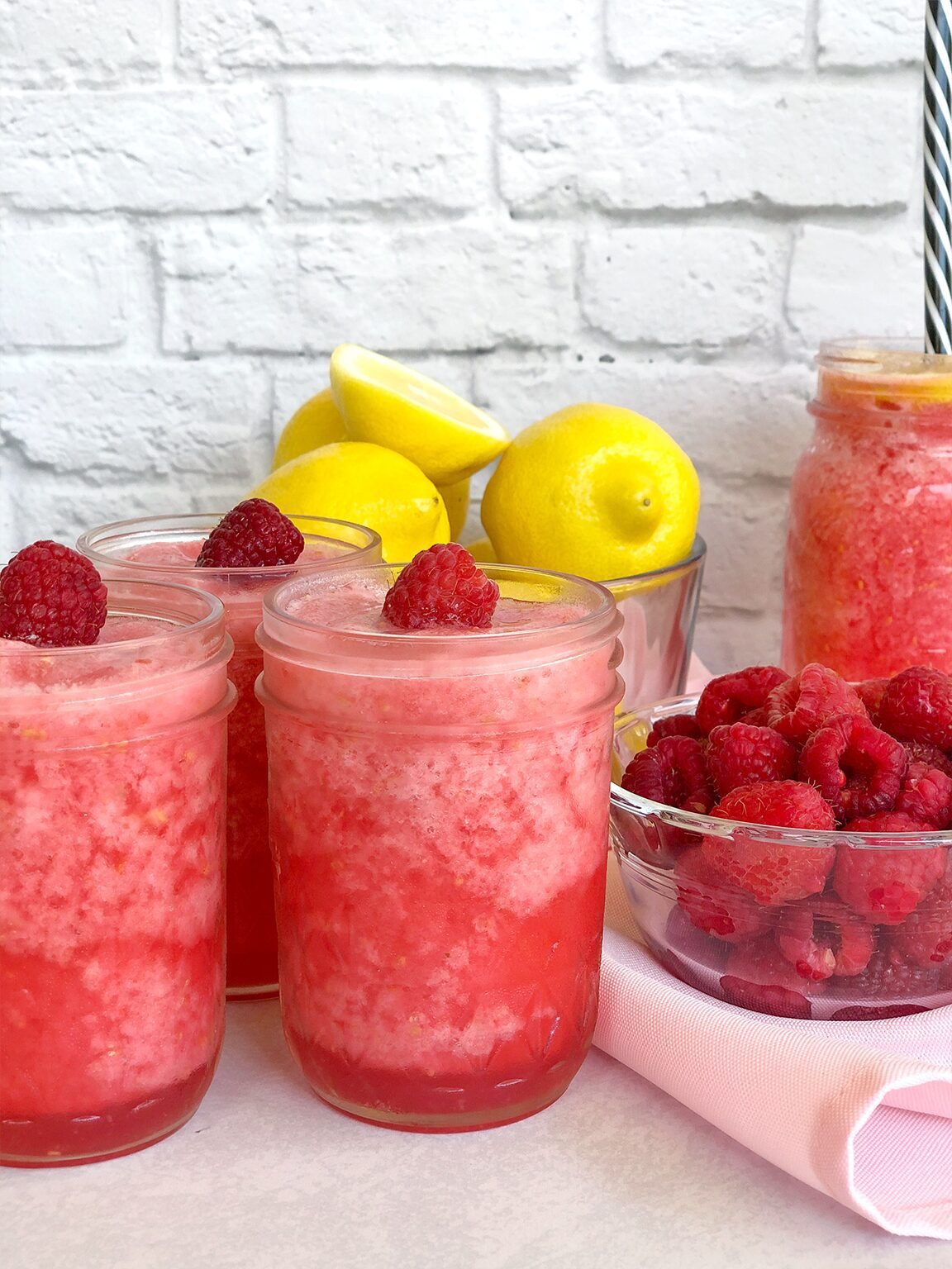 Fresh Fruit Raspberry Lemonade Slushie