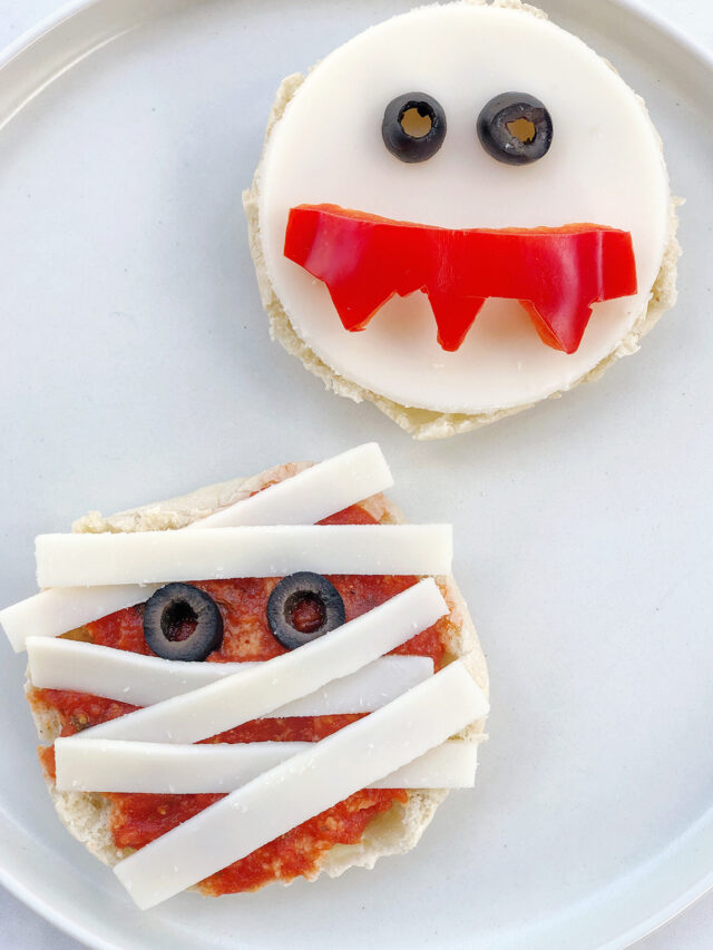 cropped-Halloween-English-Muffins-Pizzas.jpg