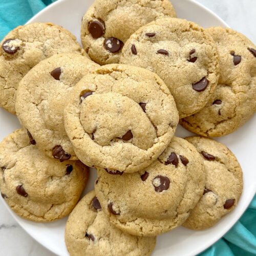 soft vegan chocolate chip cookies