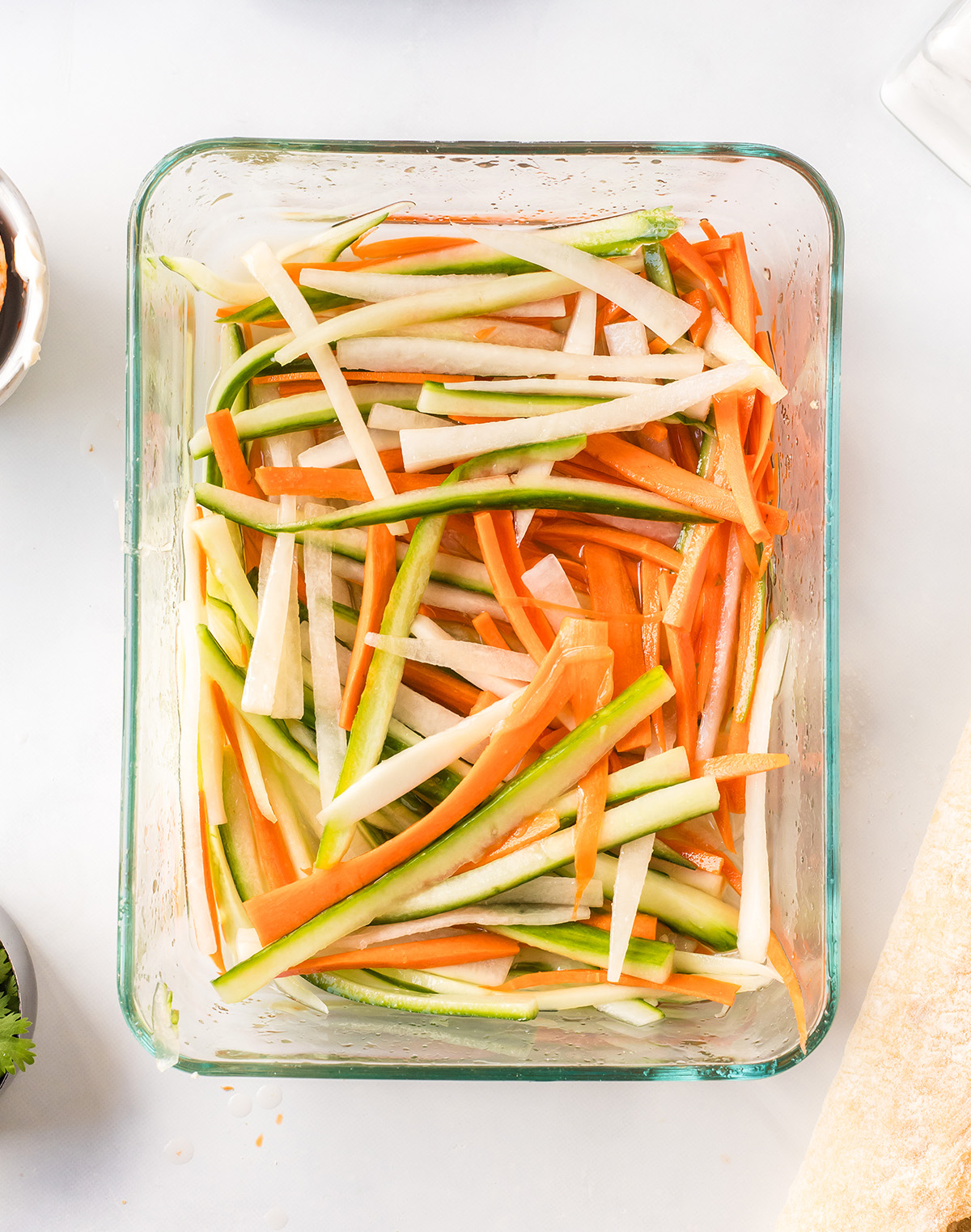 quick pickled veggies for banh mi