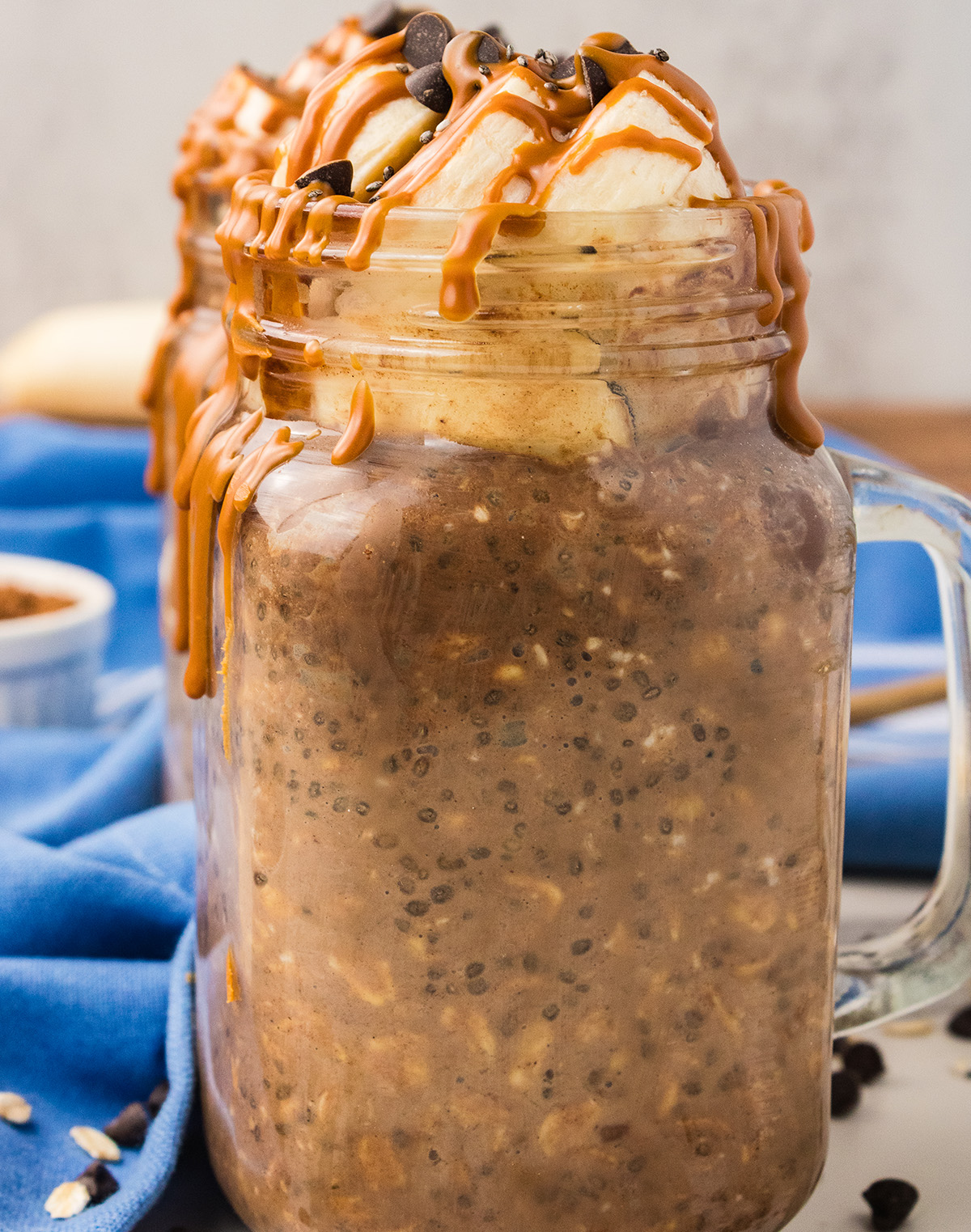 pb overnight oats with chia seeds